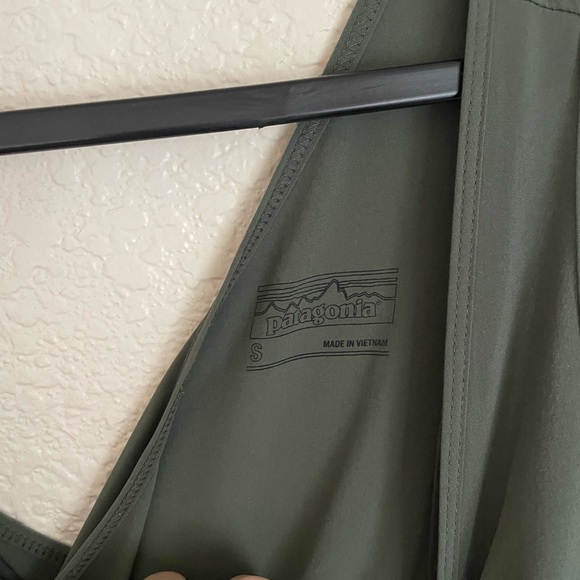 Patagonia Women’s Fleetwith Romper Sleeveless Jumpsuit Stretch S Green - Picture 10 of 14